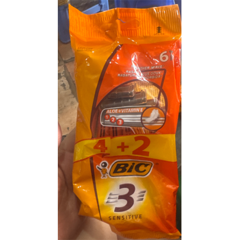 Cạo Bic bịch 